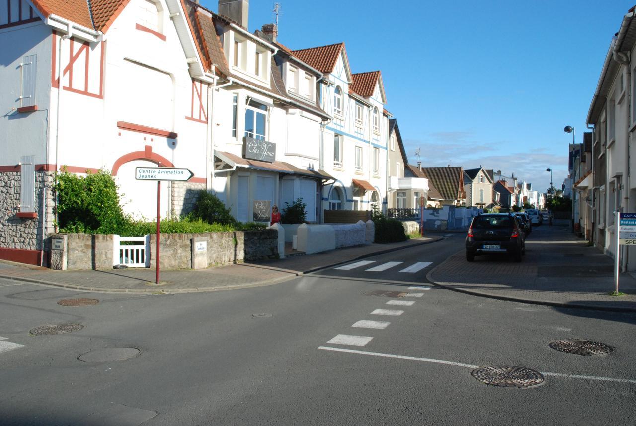 Les Vagues, Avec Garage Villa